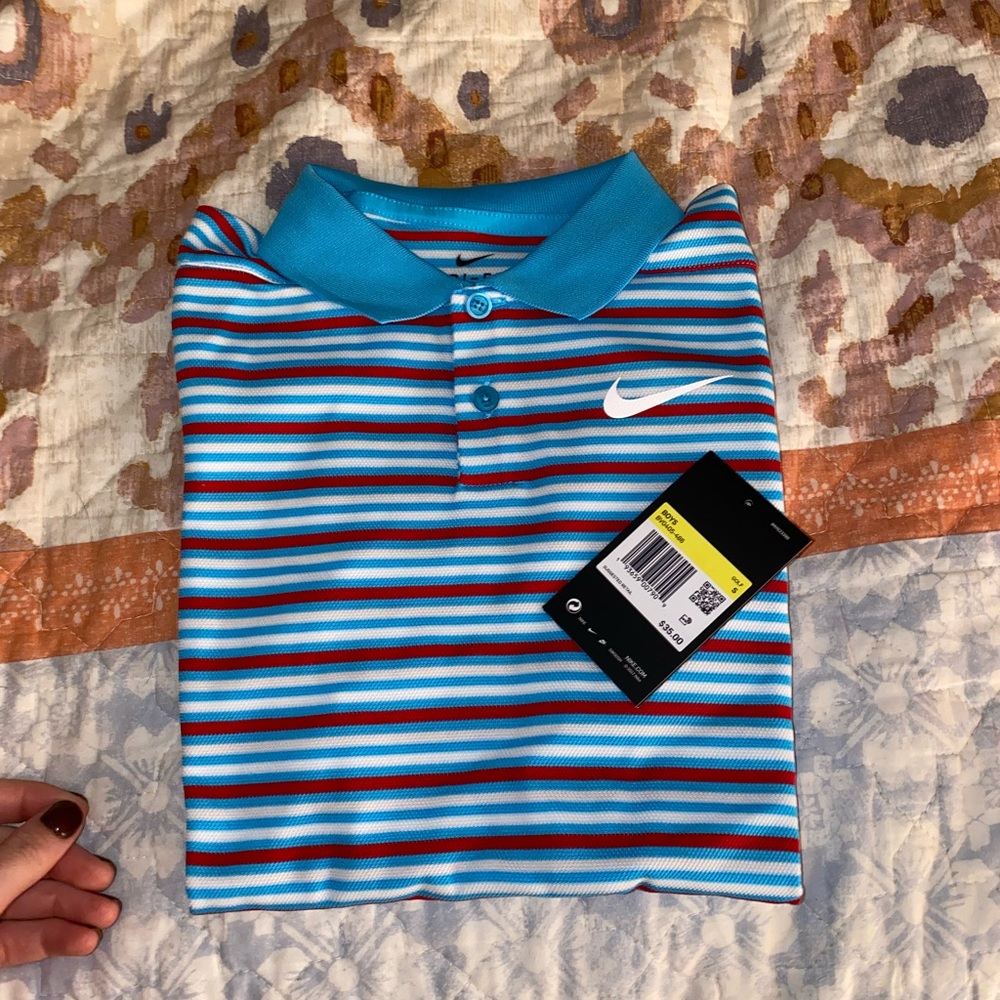 Nike boys size small golf polo